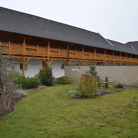 Statek 3 - Wellness & Spa 3*