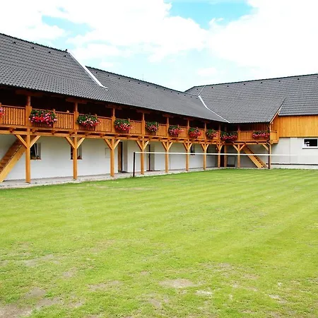 Statek 3 - Wellness & Spa Hluboká nad Vltavou