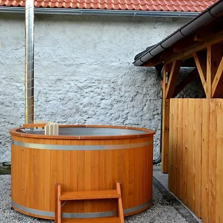 Statek 3 - Wellness & Spa Gasthuis Hluboká nad Vltavou