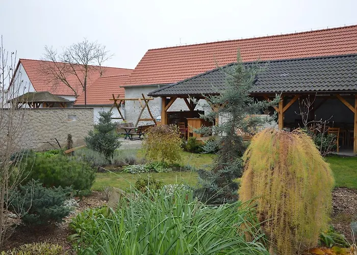 Statek 3 - Wellness & Spa בית הארחה
