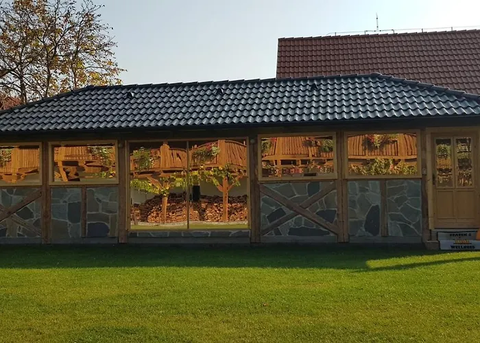 Statek 3 - Wellness & Spa בית הארחה 3*