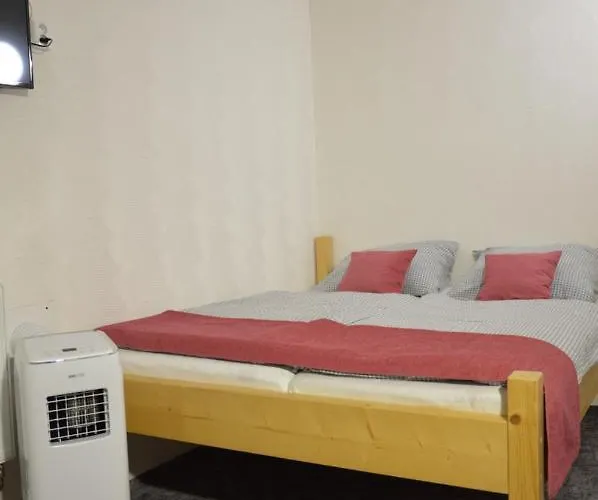 Statek 3 - Wellness & Spa בית הארחה 3*